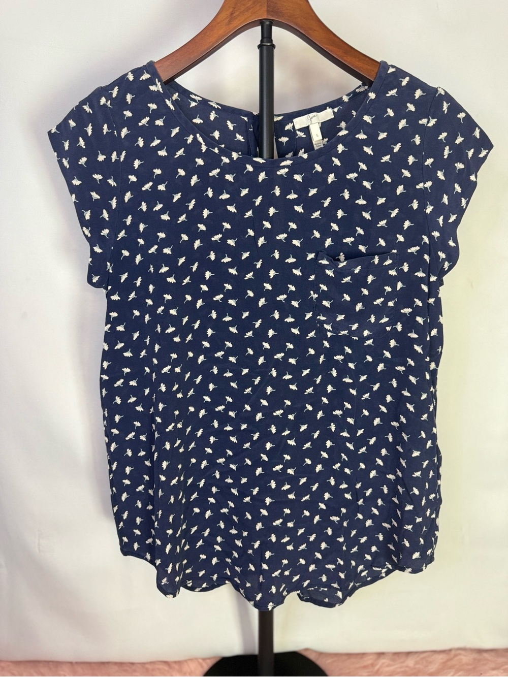 Joie - 100% Silk Navy Cap-Sleeve Ditzy Floral Printed Women's Top - Size S